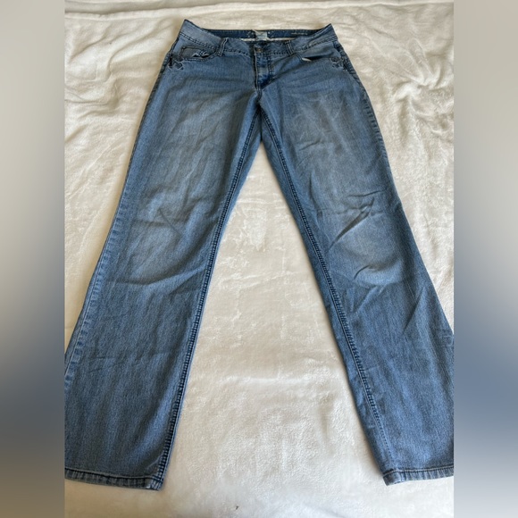Floral Embroidered Mid-Wash Straight Leg Jeans - Picture 1 of 5